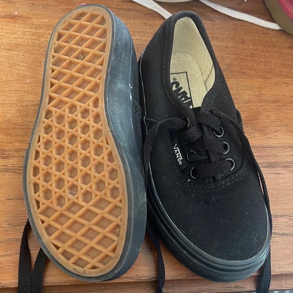 Never worn black vans
